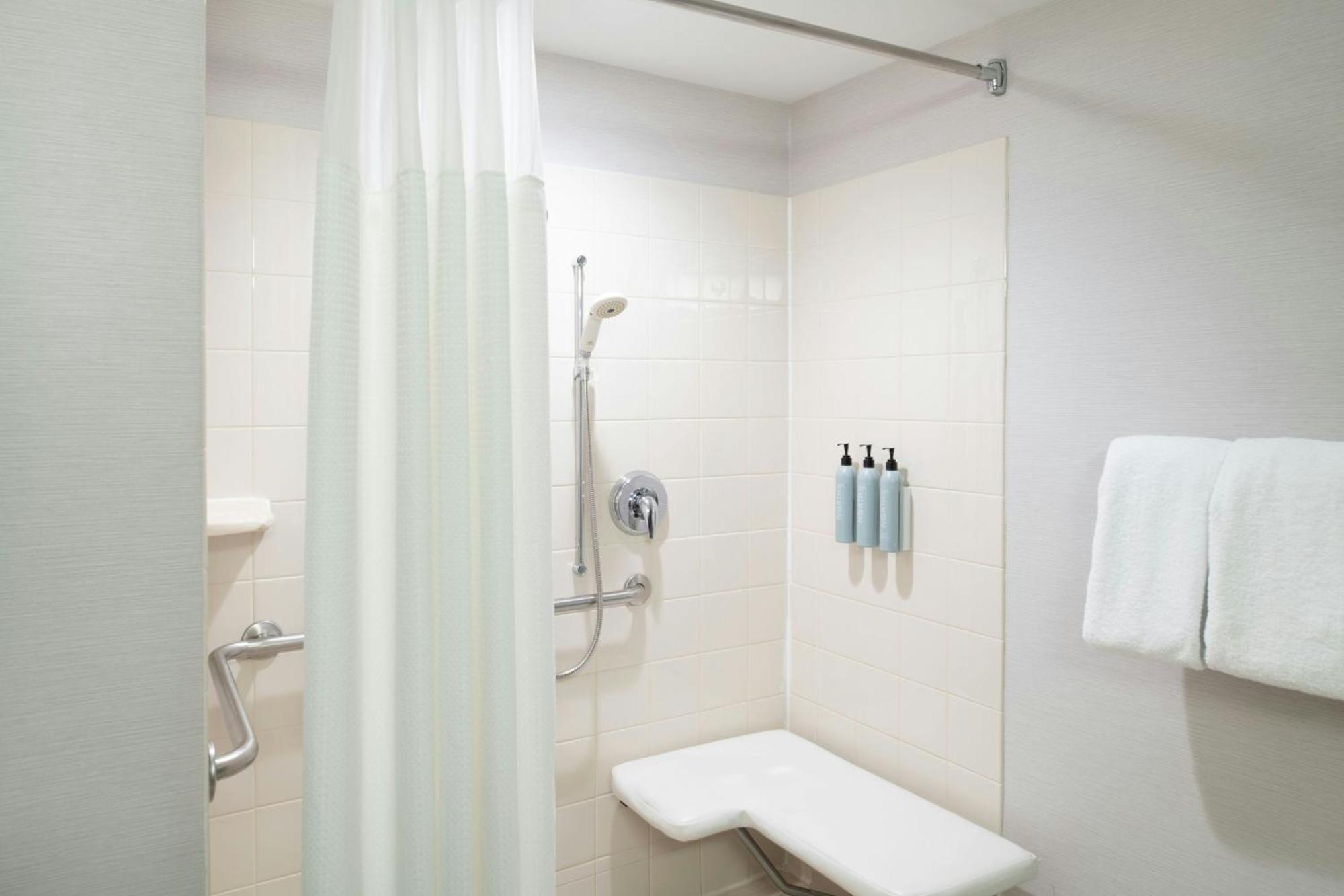 Hotel Courtyard By Marriott Providence Lincoln Zewnętrze zdjęcie