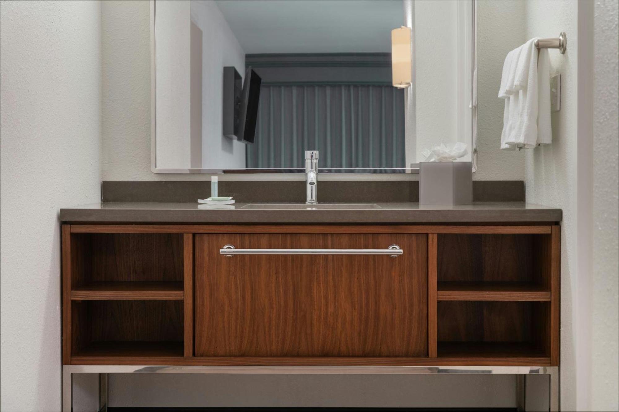 Hotel Courtyard By Marriott Providence Lincoln Zewnętrze zdjęcie